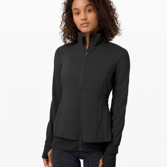 Lululemon Sights Seen Jacket size 12 draw cord/back has been cut still functions - Picture 1 of 16